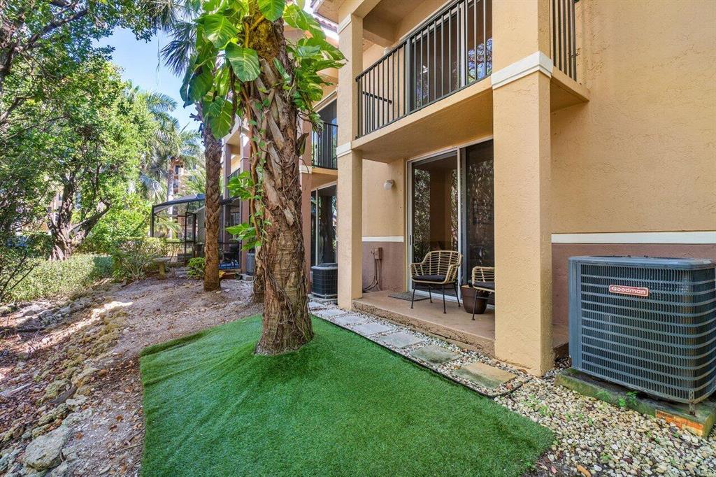 1100 Scotia Drive Unit: 105