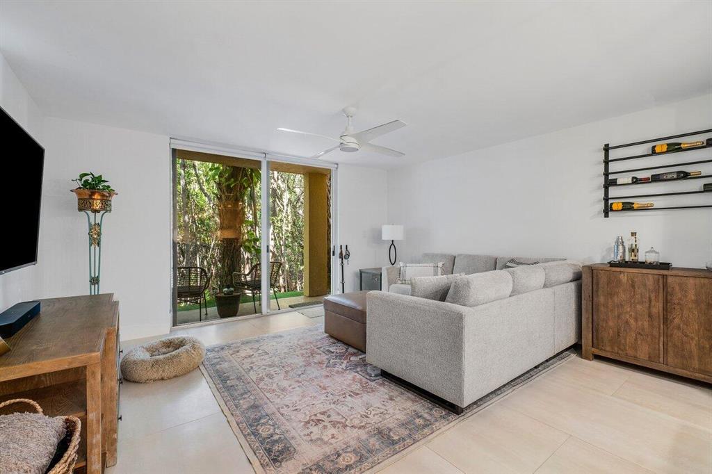 1100 Scotia Drive Unit: 105