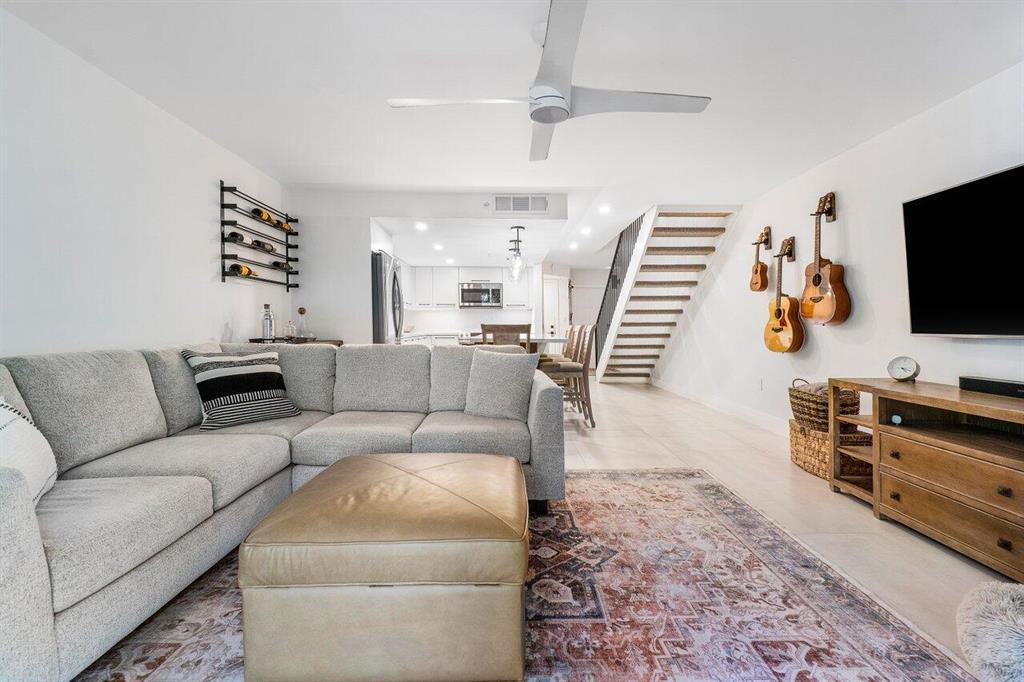 1100 Scotia Drive Unit: 105