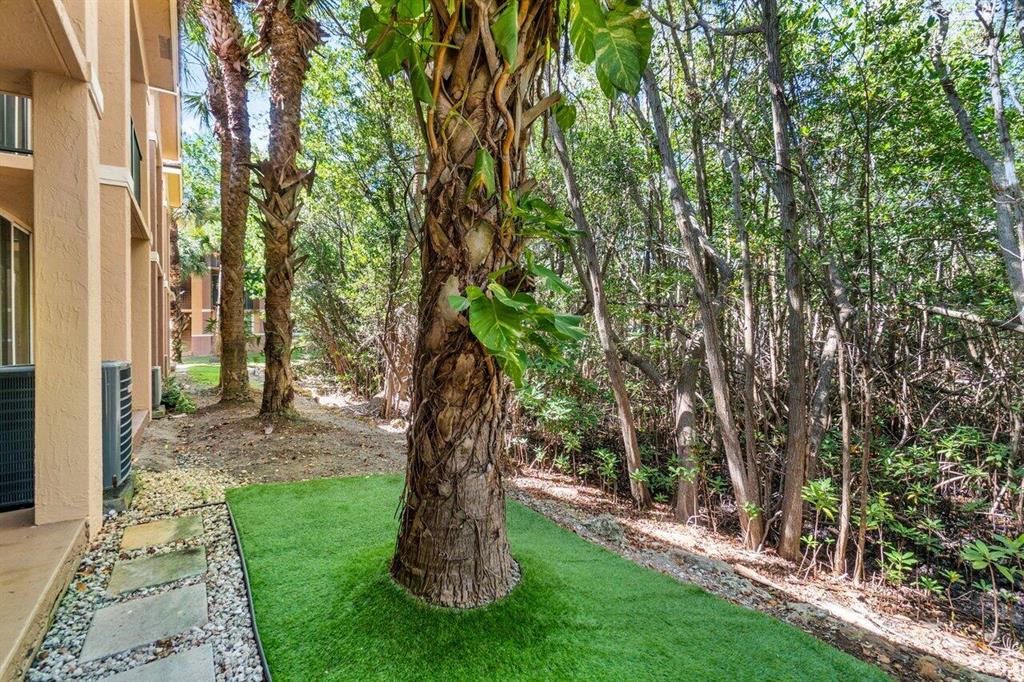 1100 Scotia Drive Unit: 105