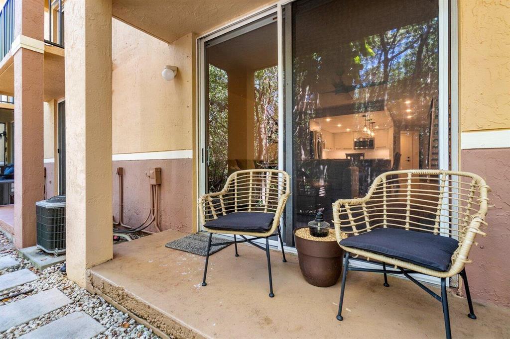 1100 Scotia Drive Unit: 105