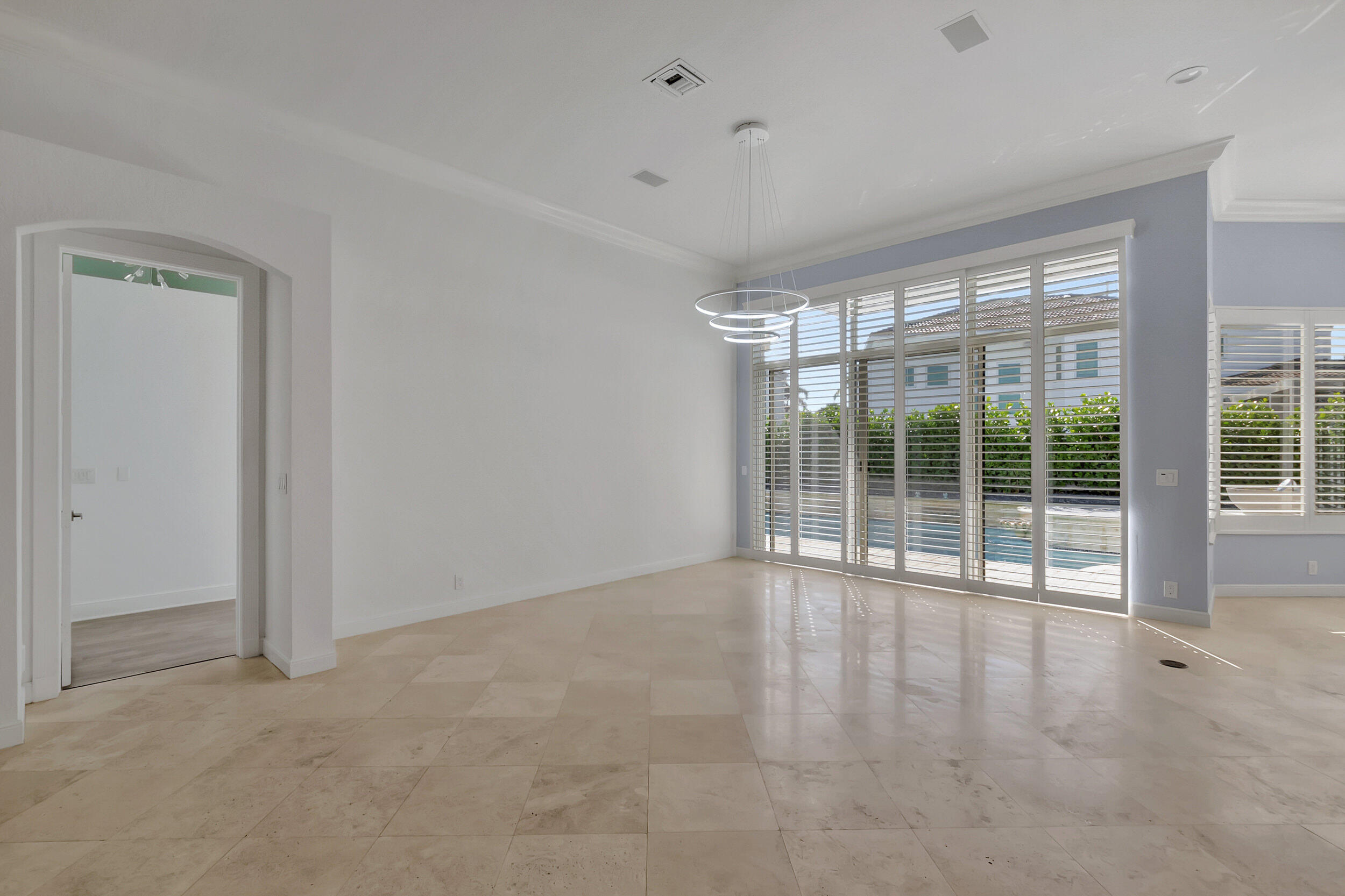 6199 NW 43rd Terrace