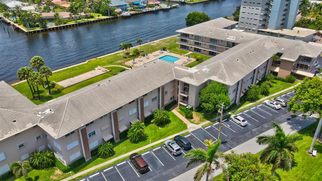 745 SE 19th Avenue Unit: 216