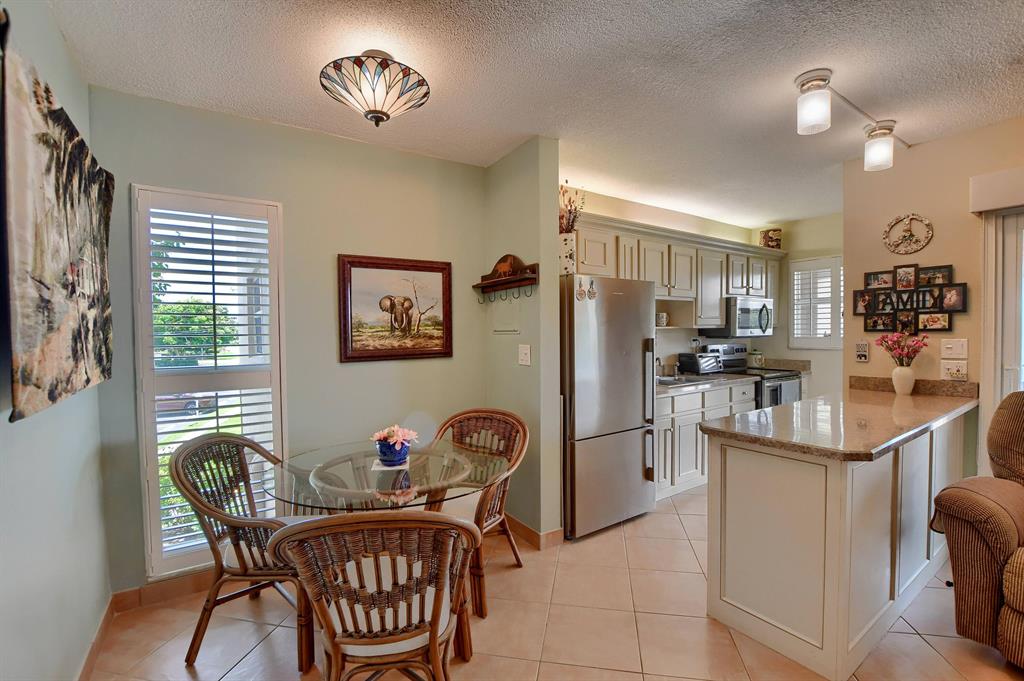745 SE 19th Avenue Unit: 216