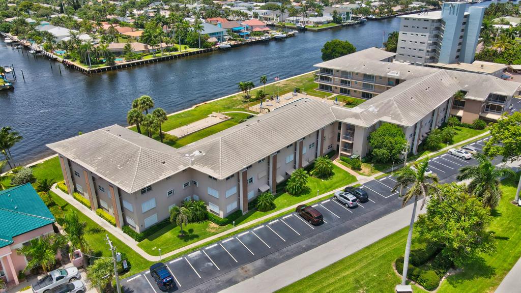 745 SE 19th Avenue Unit: 216
