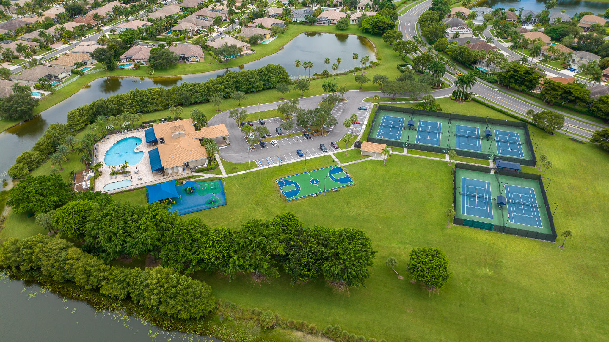 12253 Rockledge Circle