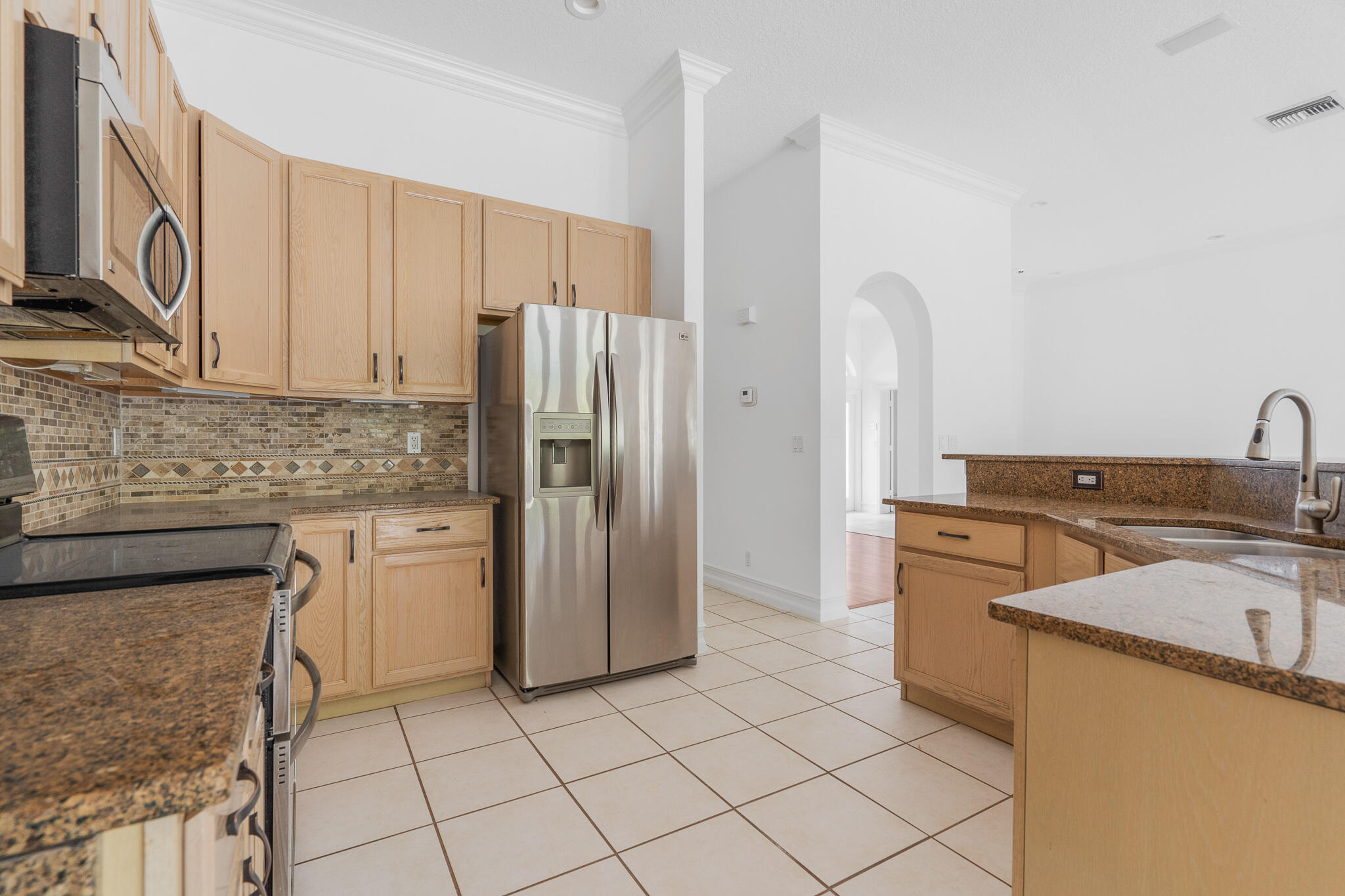 12253 Rockledge Circle
