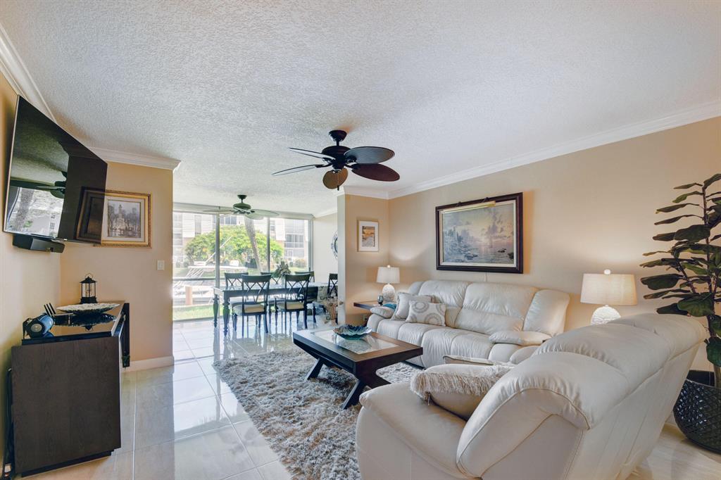 5900 NE 7th Avenue Unit: 104s