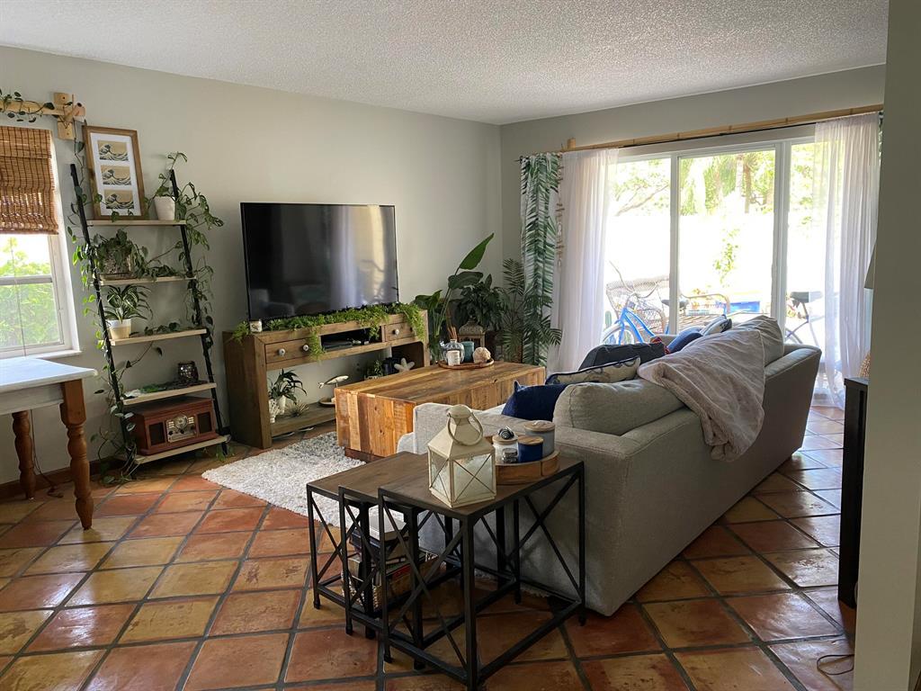 171 Seabreeze Circle Unit: 171