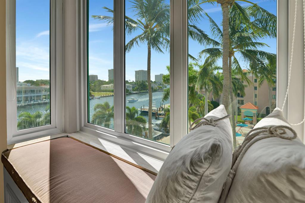 100 SE 5th Avenue Unit: 505