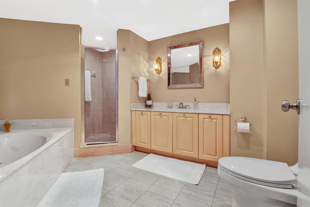 100 SE 5th Avenue Unit: 505