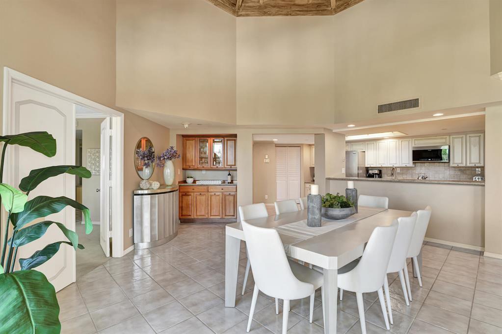 100 SE 5th Avenue Unit: 505