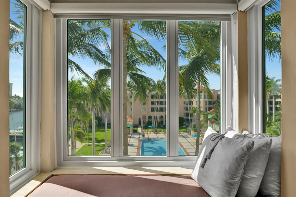 100 SE 5th Avenue Unit: 505
