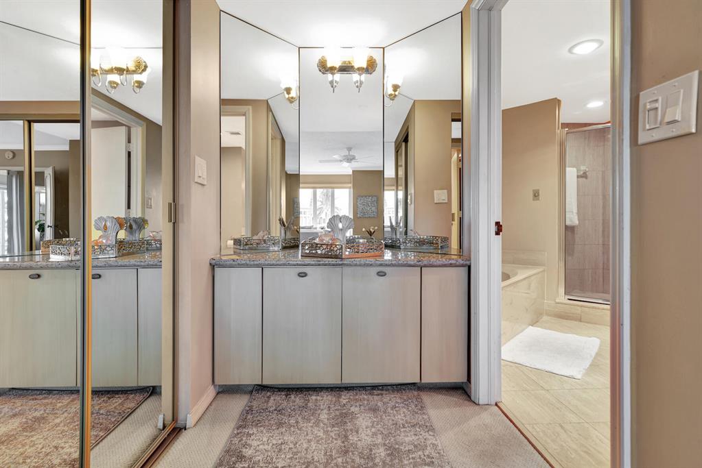 100 SE 5th Avenue Unit: 505