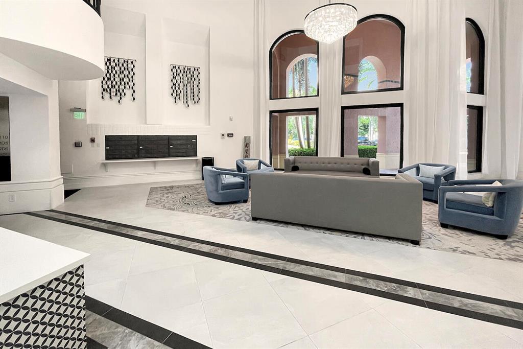 100 SE 5th Avenue Unit: 505