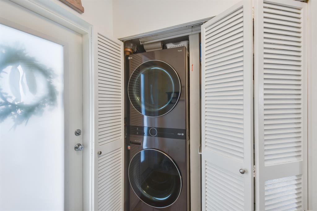 111 N Pompano Beach Boulevard Unit: 811