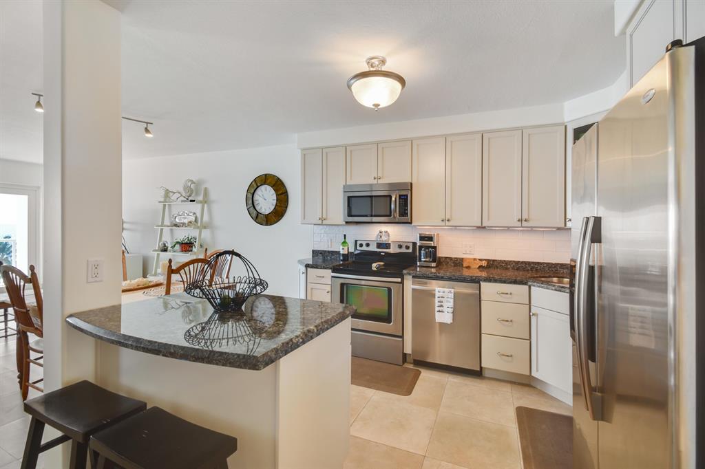 111 N Pompano Beach Boulevard Unit: 811