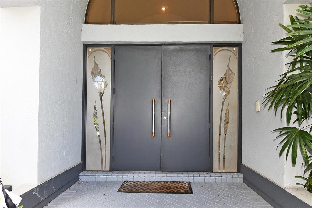 7156 Mandarin Drive