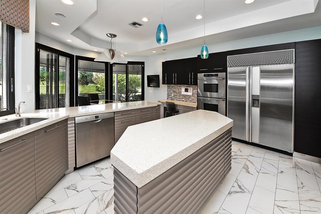 7156 Mandarin Drive