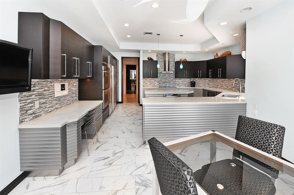 7156 Mandarin Drive