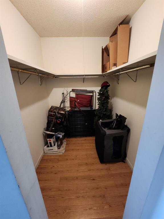 300 Waterway Drive S Unit: 404