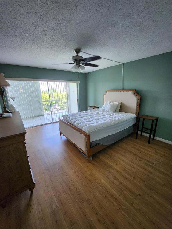 300 Waterway Drive S Unit: 404