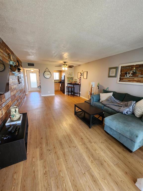 300 Waterway Drive S Unit: 404