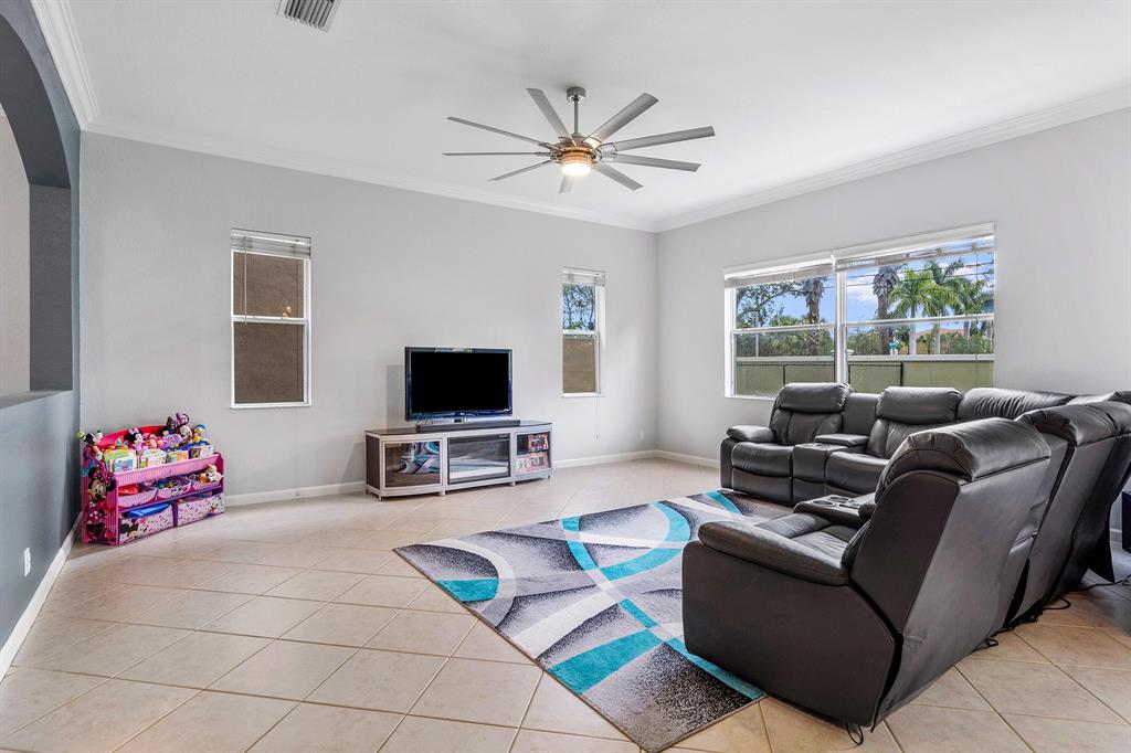7226 Shady Grove Lane