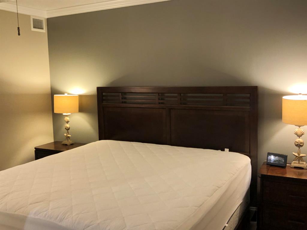 6133 Balboa Circle Unit: 405