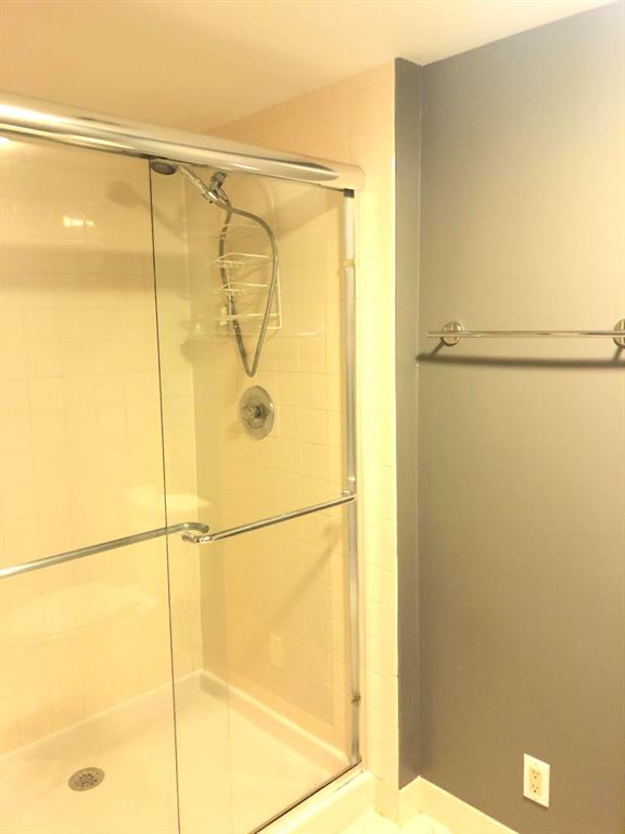 6133 Balboa Circle Unit: 405