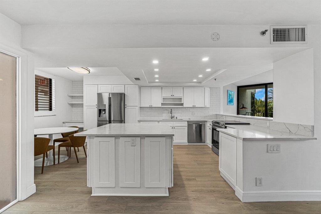 2565 S Ocean Boulevard Unit: 205n