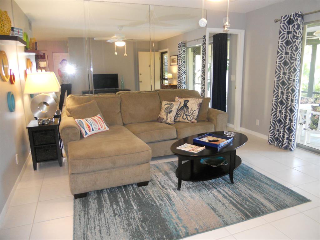 6544 Chasewood Drive Unit: D