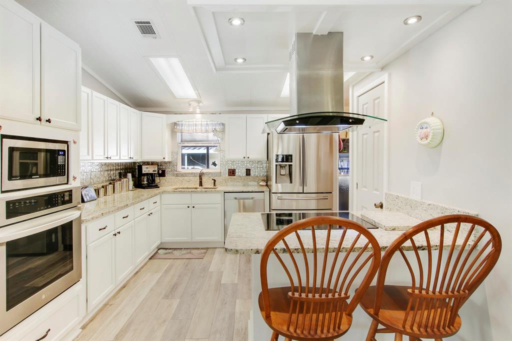 2785 SW Monarch Trail