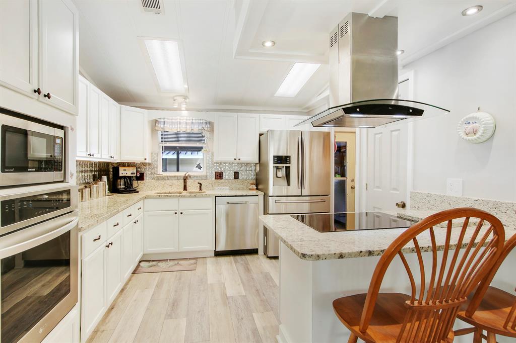 2785 SW Monarch Trail