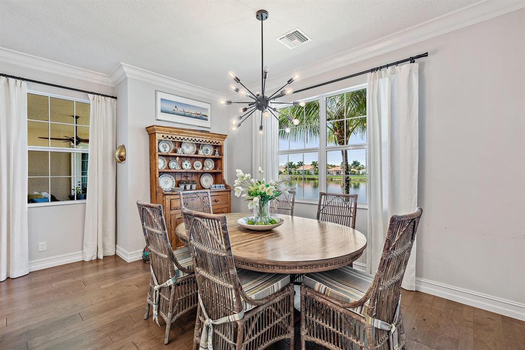 151 Tresana Boulevard Unit: 95