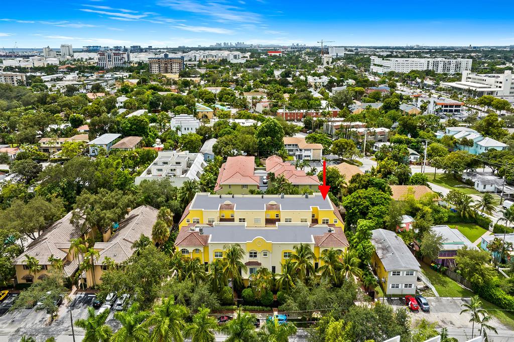 730 SE 12th Court Unit: 6