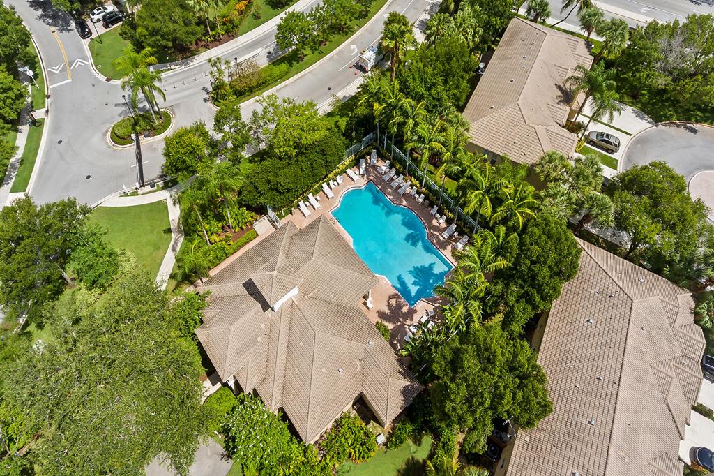 5746 NW 49th Way