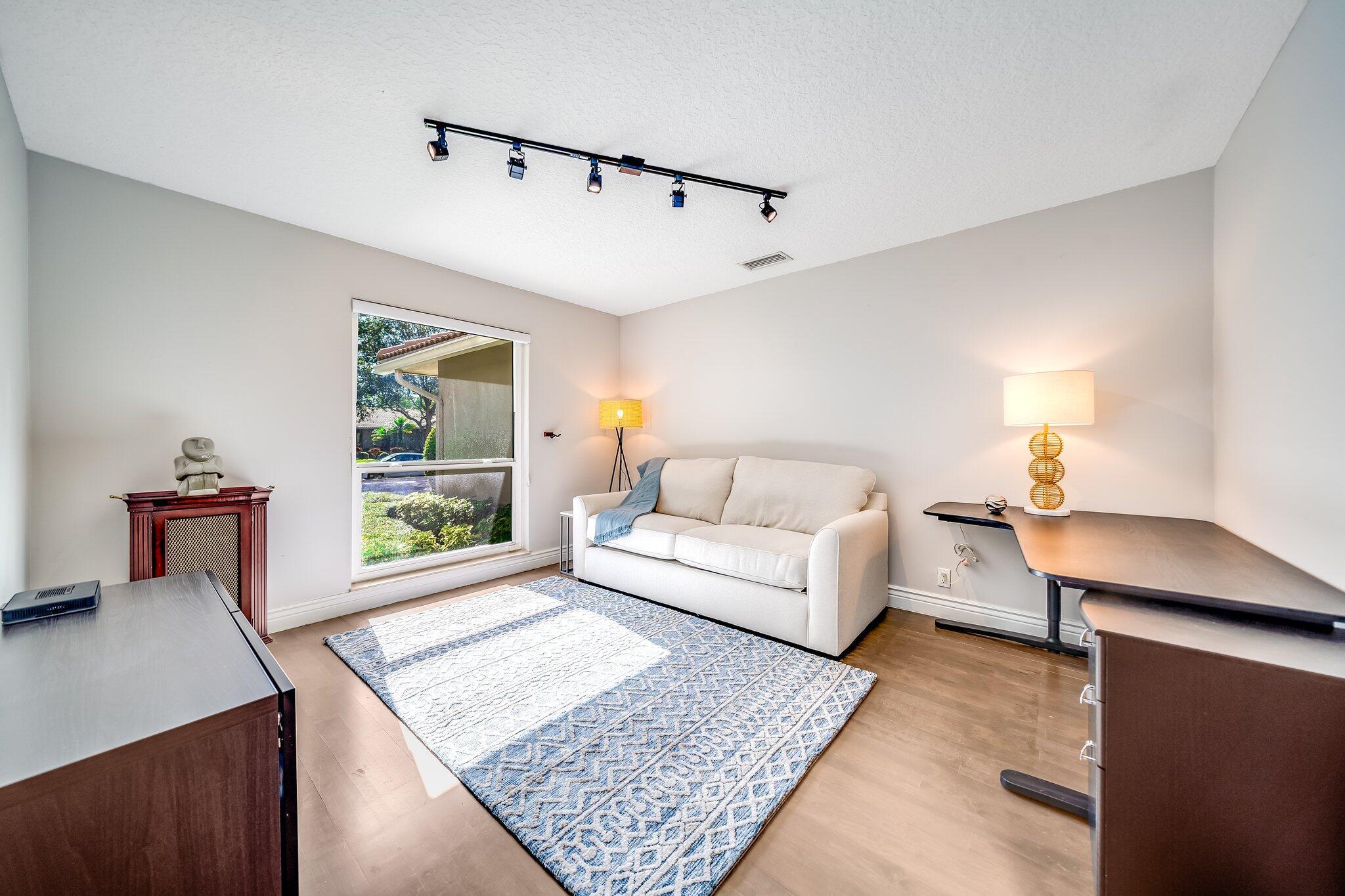 3497 Pine Haven Circle