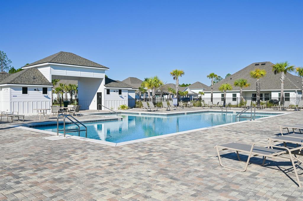 51 Palmview Lane