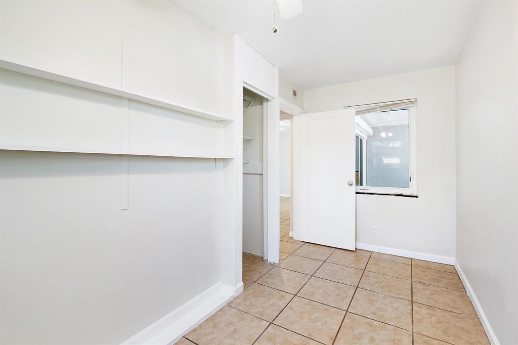 3574 N Old Dixie Highway