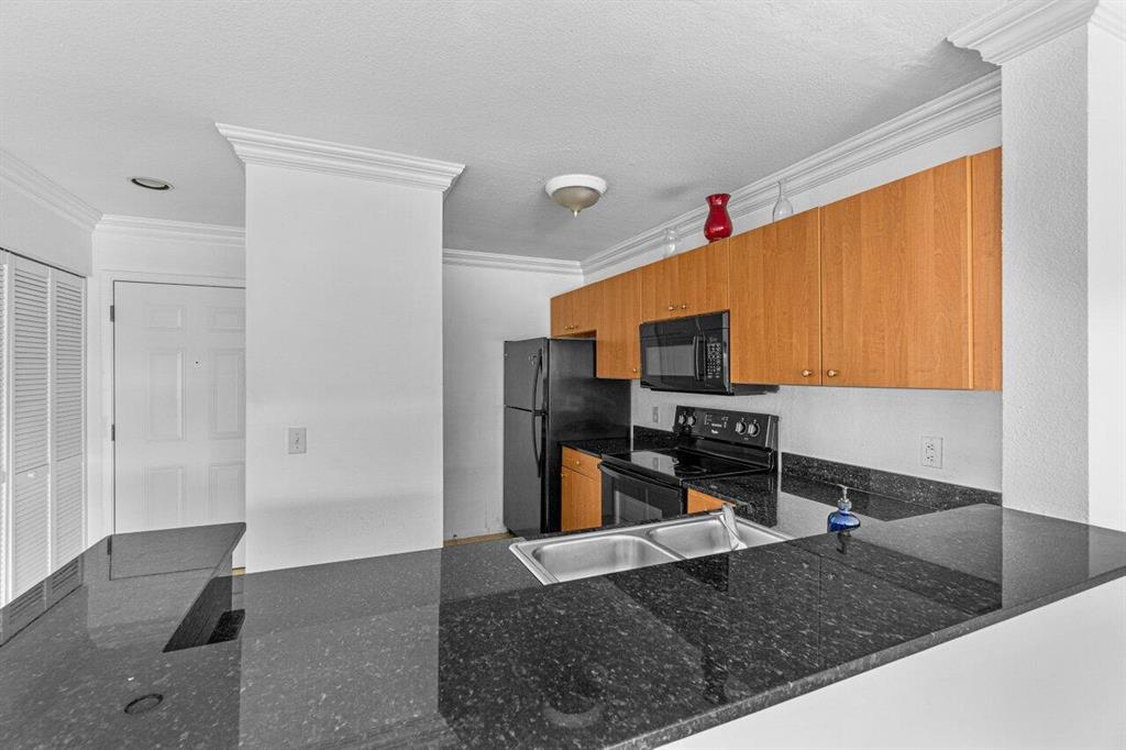 1740 Palm Cove Boulevard Unit: 4-108