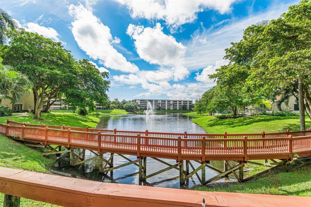 1740 Palm Cove Boulevard Unit: 4-108