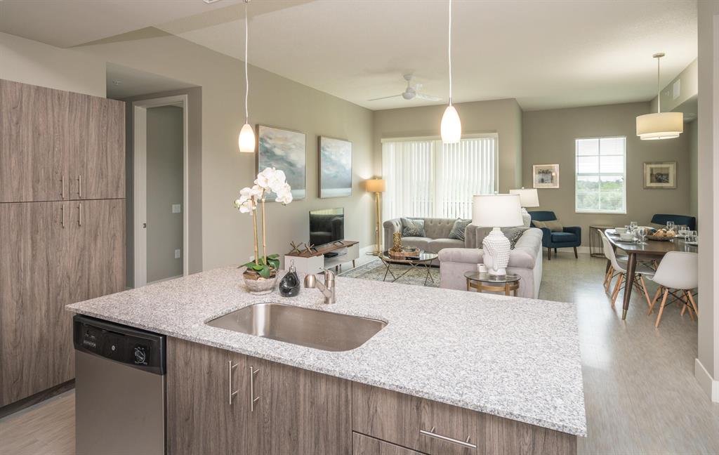 3130 W Latitude Circle Unit: 302