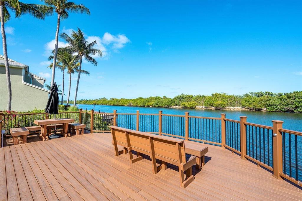 1034 Kokomo Key Lane