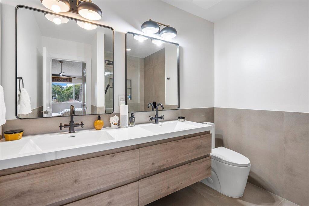 1034 Kokomo Key Lane