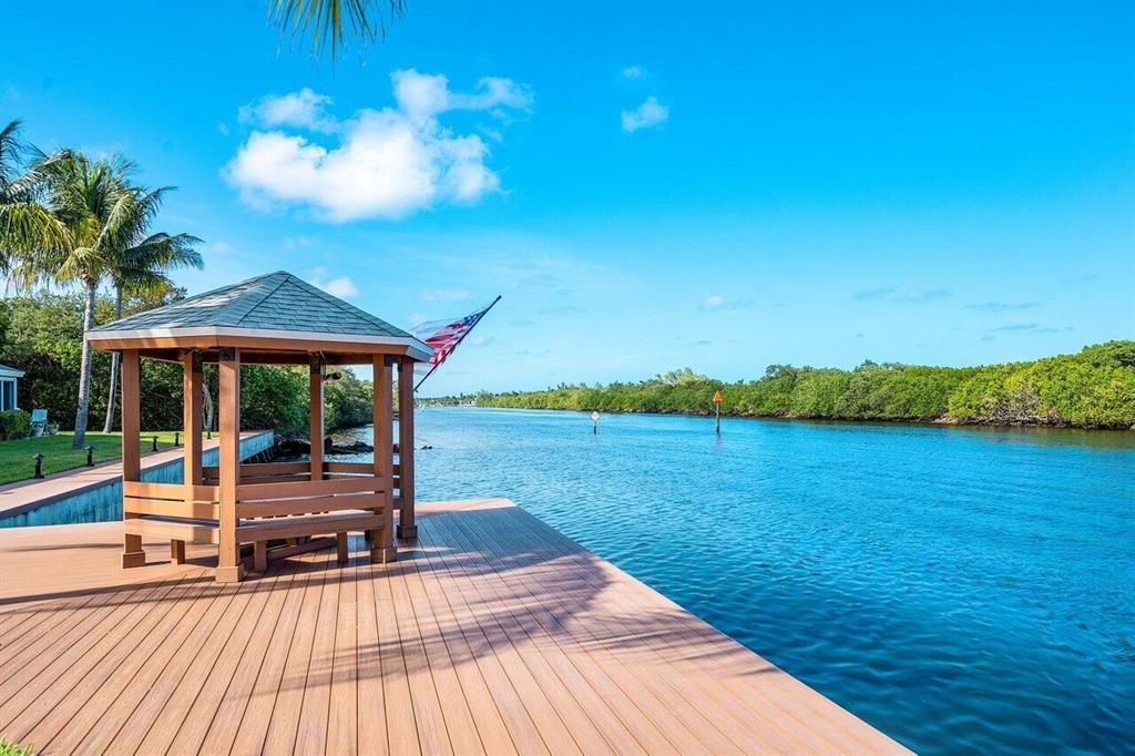 1034 Kokomo Key Lane