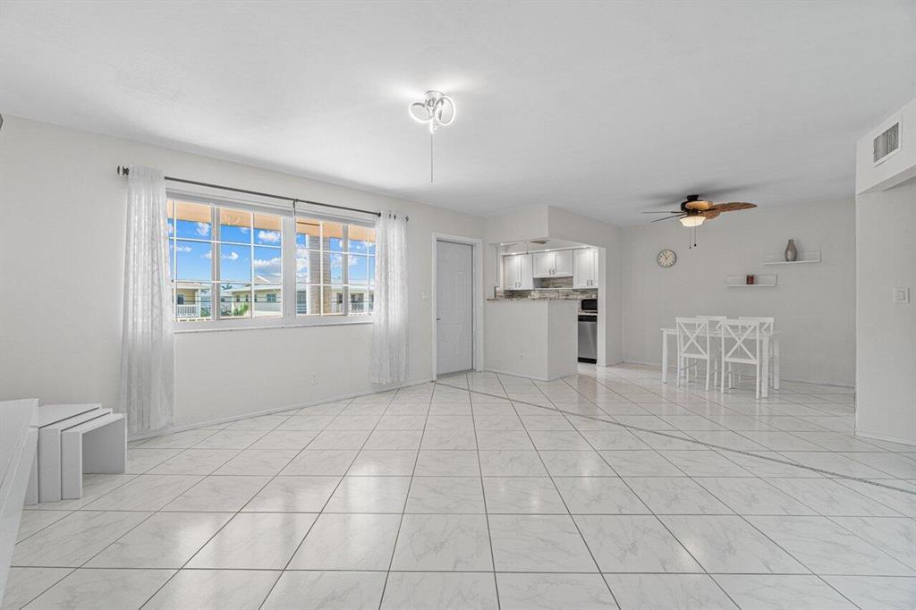 701 SE 7th Avenue Unit: 10