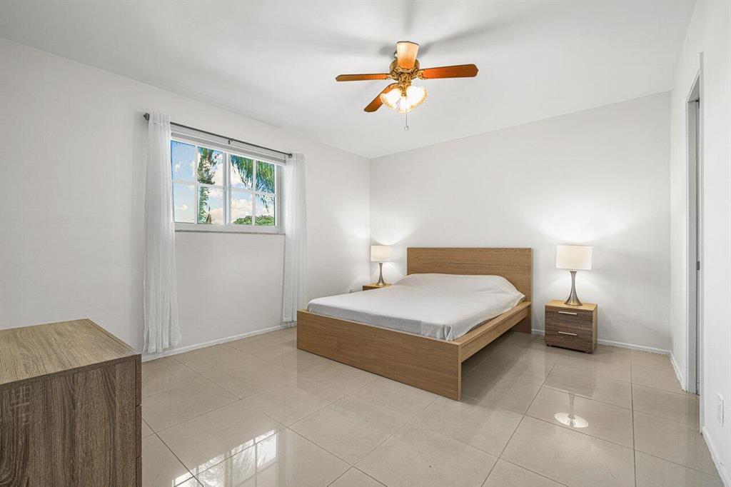 701 SE 7th Avenue Unit: 10
