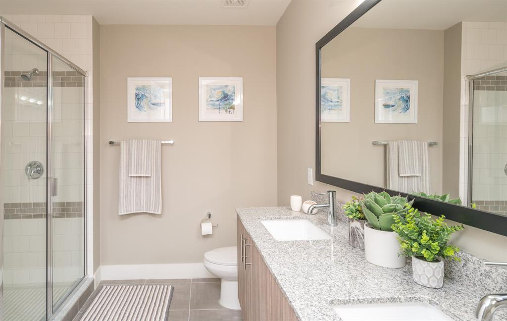 3130 W Latitude Circle Unit: 305