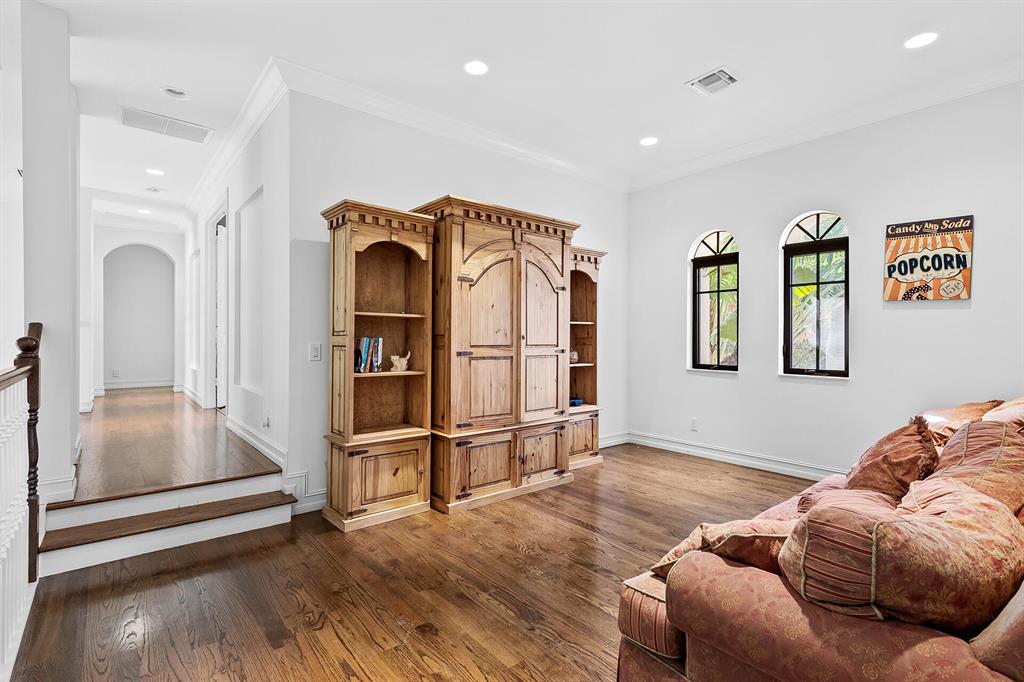 9455 Bridgebrook Drive